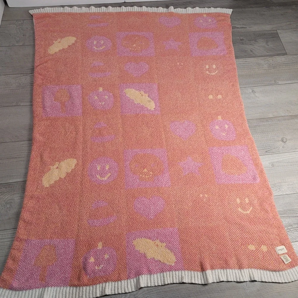 🎃 Magaschoni Home Halloween Throw Blanket 69